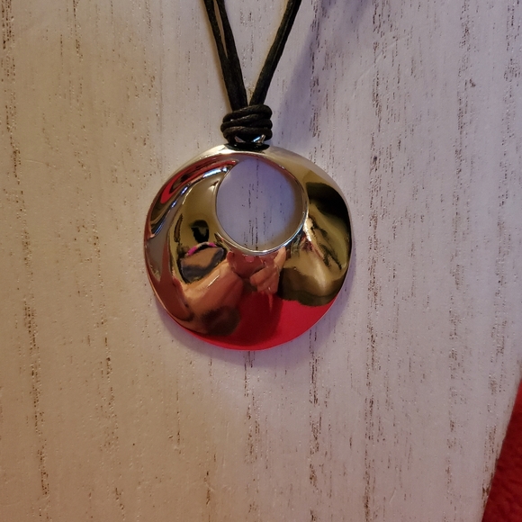 Cookie Lee Jewelry - Cookie Lee Silver Round with Brown Cording Neck